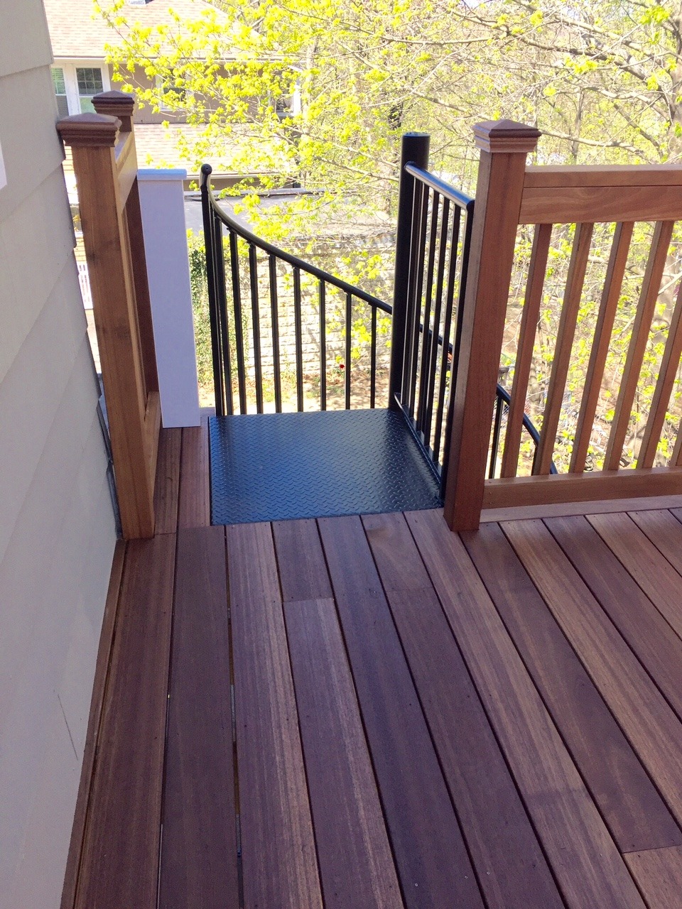 Mahogany Deck - McDonald Contracting